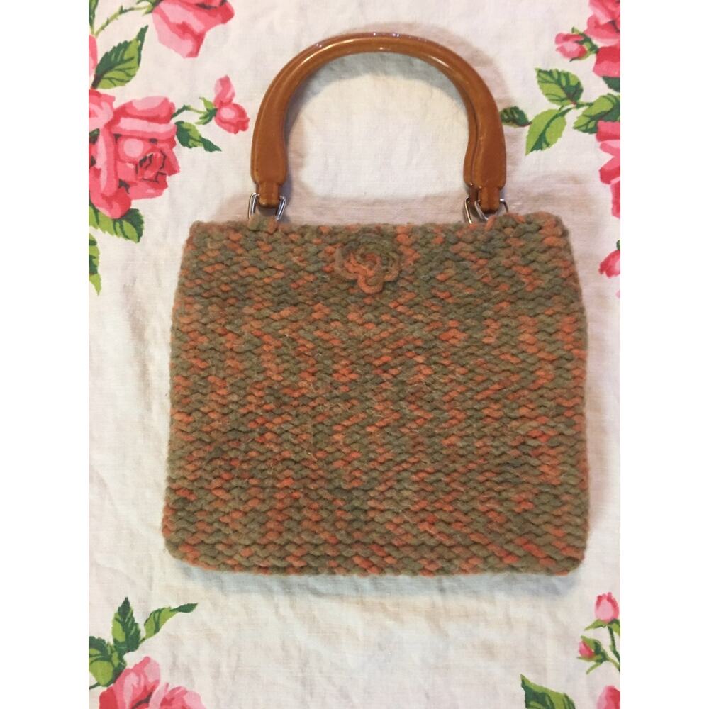 Vtg HAUTEtote crochet yarn wool knit faux wood acrylic handle handbag